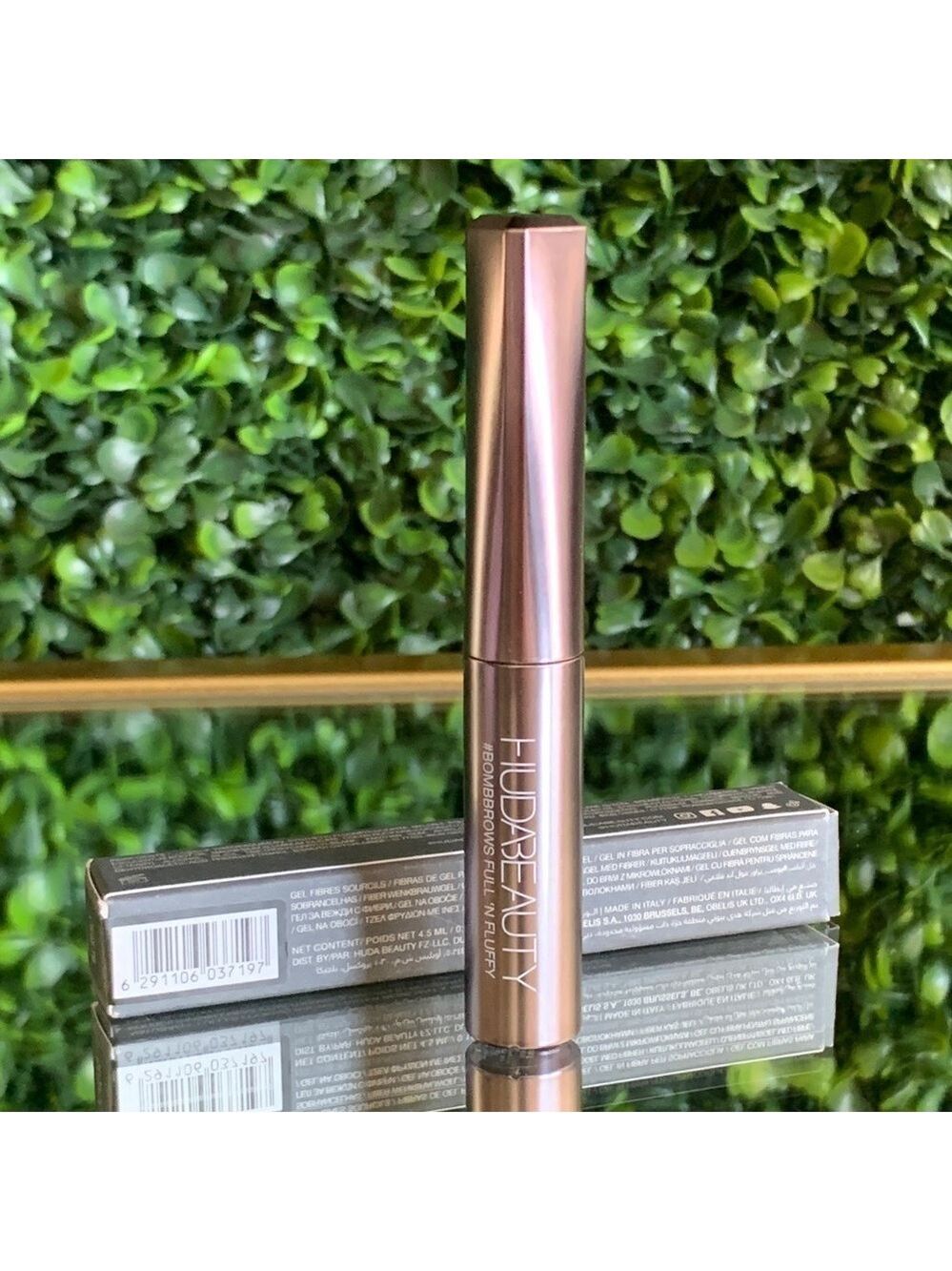 Huda Beauty SOFT BLACK 8 BombBrows Full n Fluffy Fiber Brow Gel | NEW | BOMBBROW - Picture 13 of 14